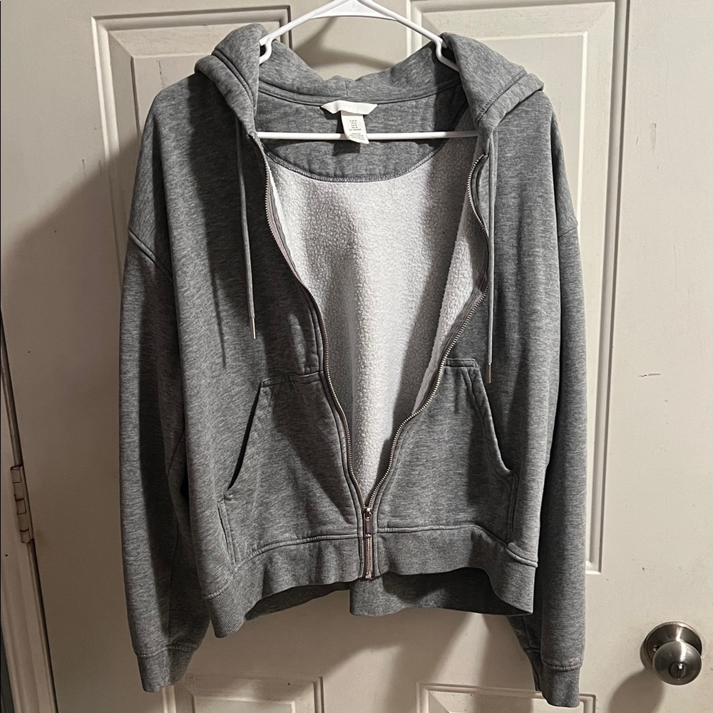 H&M Gray Zip-Up Hoodie women’s medium